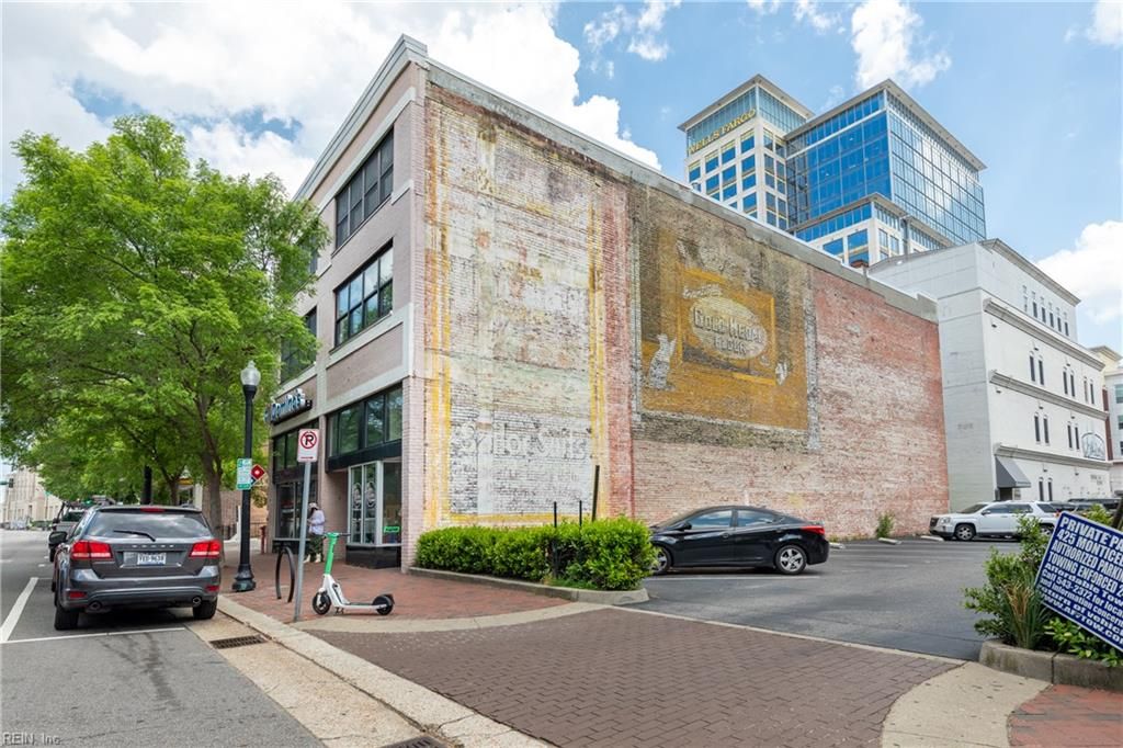 Photo of 426 Granby Street #3C, Norfolk, VA 23510 (MLS # 10609470)