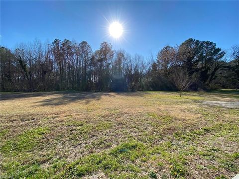 1027 Finney CIR Virginia Beach VA 23455