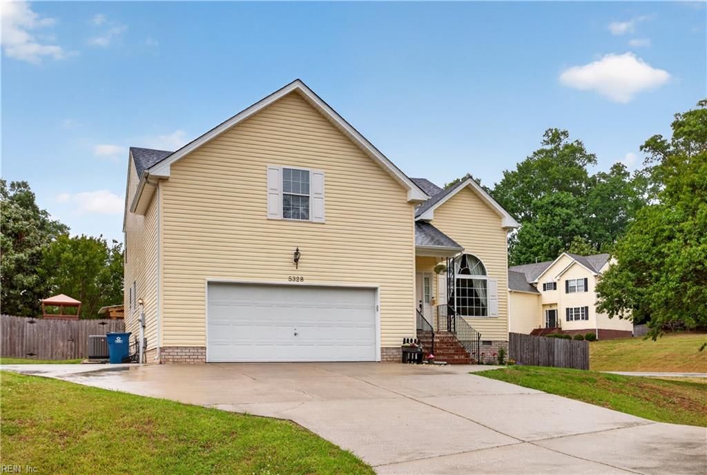 Photo of 5328 Rockingham Drive, Williamsburg, VA 23188 (MLS # 10634519)
