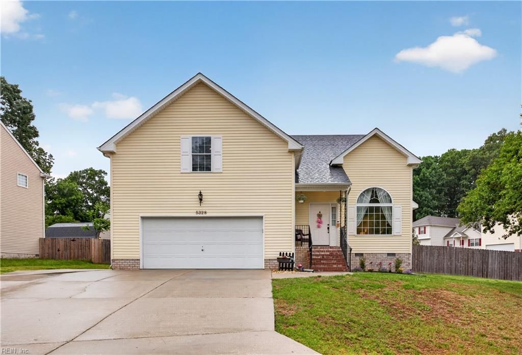 Photo of 5328 Rockingham Drive, Williamsburg, VA 23188 (MLS # 10634519)
