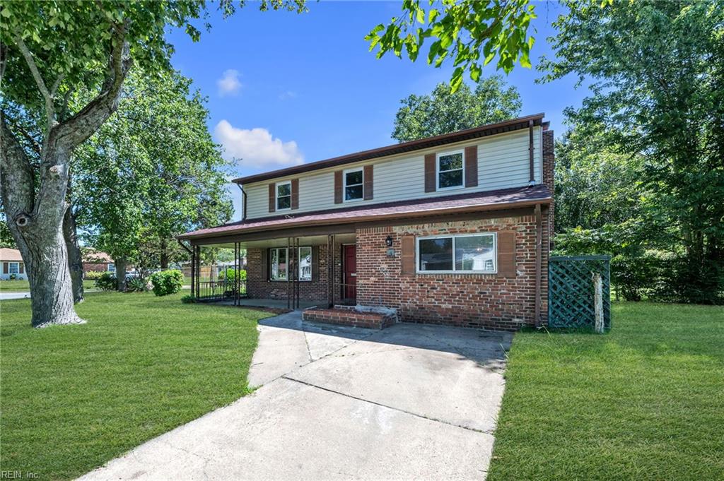 Photo of 1125 Sir Gawaine Drive, Chesapeake, VA 23323 (MLS # 10658020)