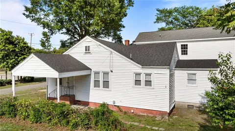 1237 Portsmouth Boulevard, Portsmouth, VA 23704 - #: 10582742
