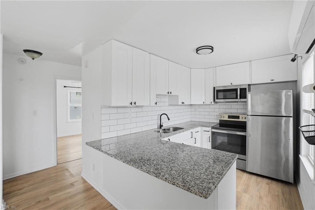 Photo of 3900 Pleasant Avenue, Norfolk, VA 23518 (MLS # 10626859)