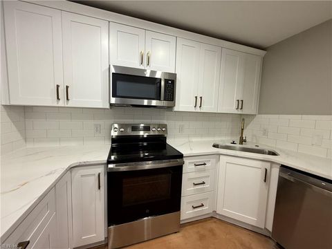 Photo of 332 34th Street #208, Newport News, VA 23607 (MLS # 10607671)