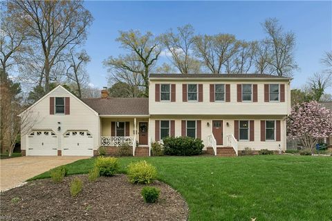 Photo of 79 Queens Court, Newport News, VA 23606 (MLS # 10626453)