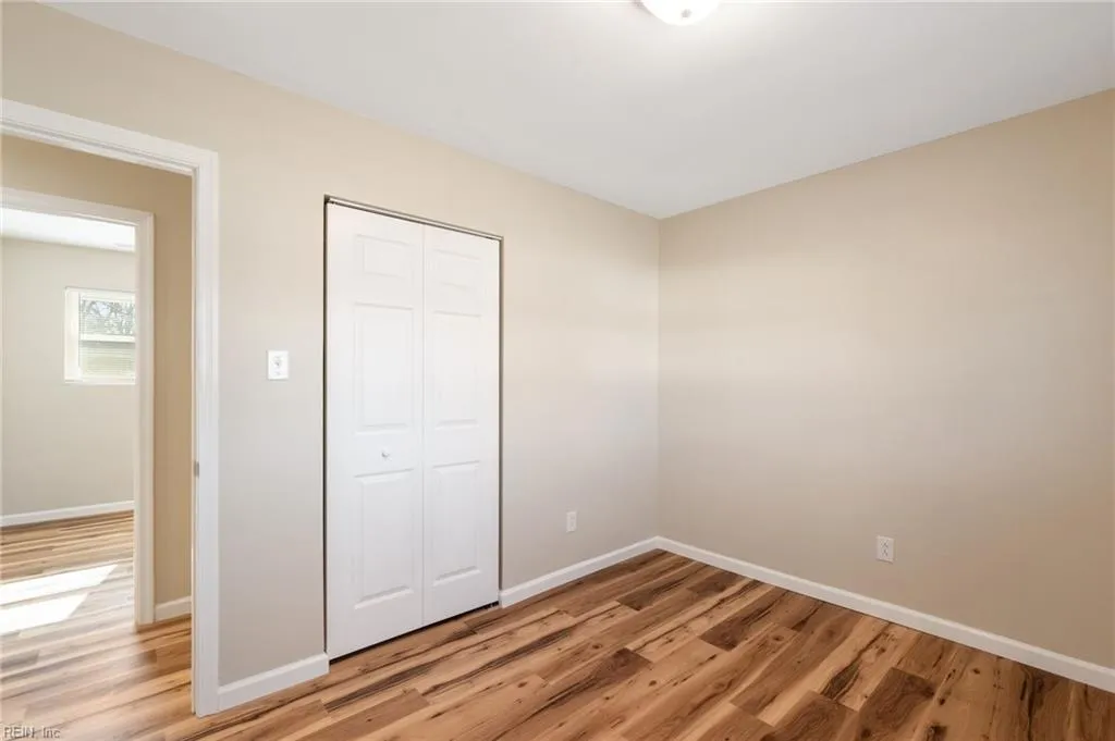 Virginia Beach, Virginia 23452, United States, 4 Bedrooms Bedrooms, ,2 BathroomsBathrooms,Residential,Pending,22658