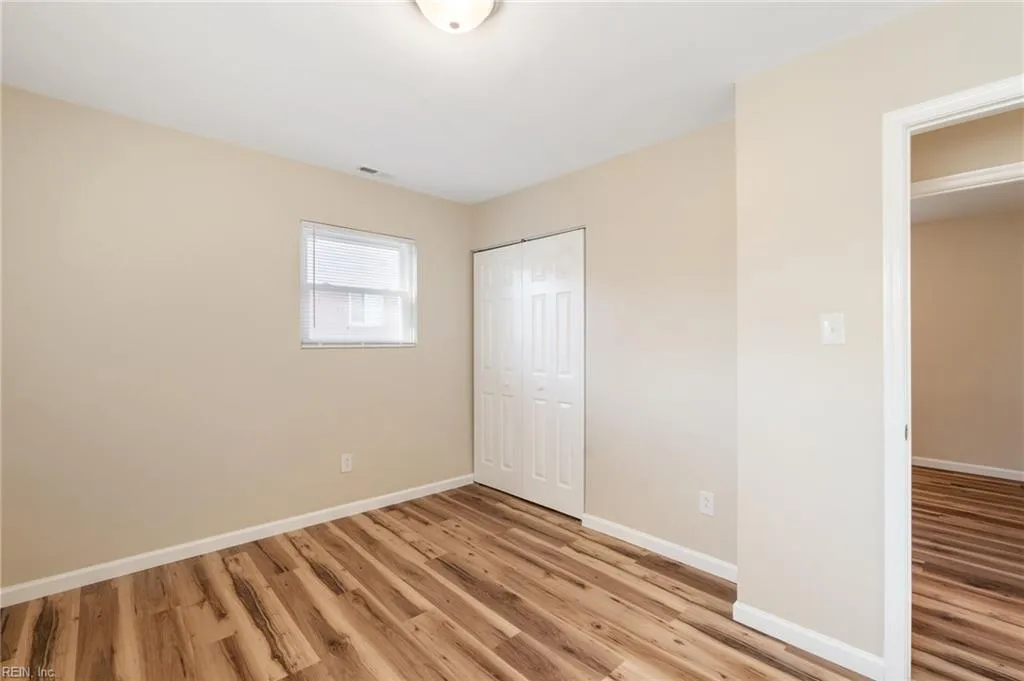 Virginia Beach, Virginia 23452, United States, 4 Bedrooms Bedrooms, ,2 BathroomsBathrooms,Residential,Pending,22658