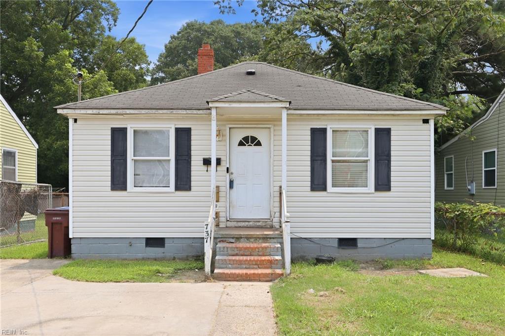 Photo of 737 Partridge Avenue, Chesapeake, VA 23324 (MLS # 10644850)
