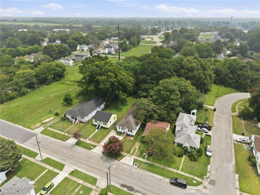 Photo of 737 Partridge Avenue, Chesapeake, VA 23324 (MLS # 10644850)