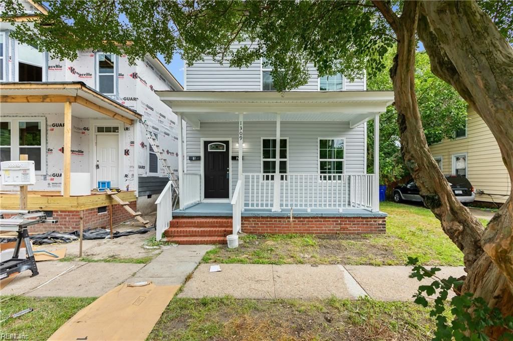 Photo of 1309 W 27th Street, Norfolk, VA 23508 (MLS # 10623378)