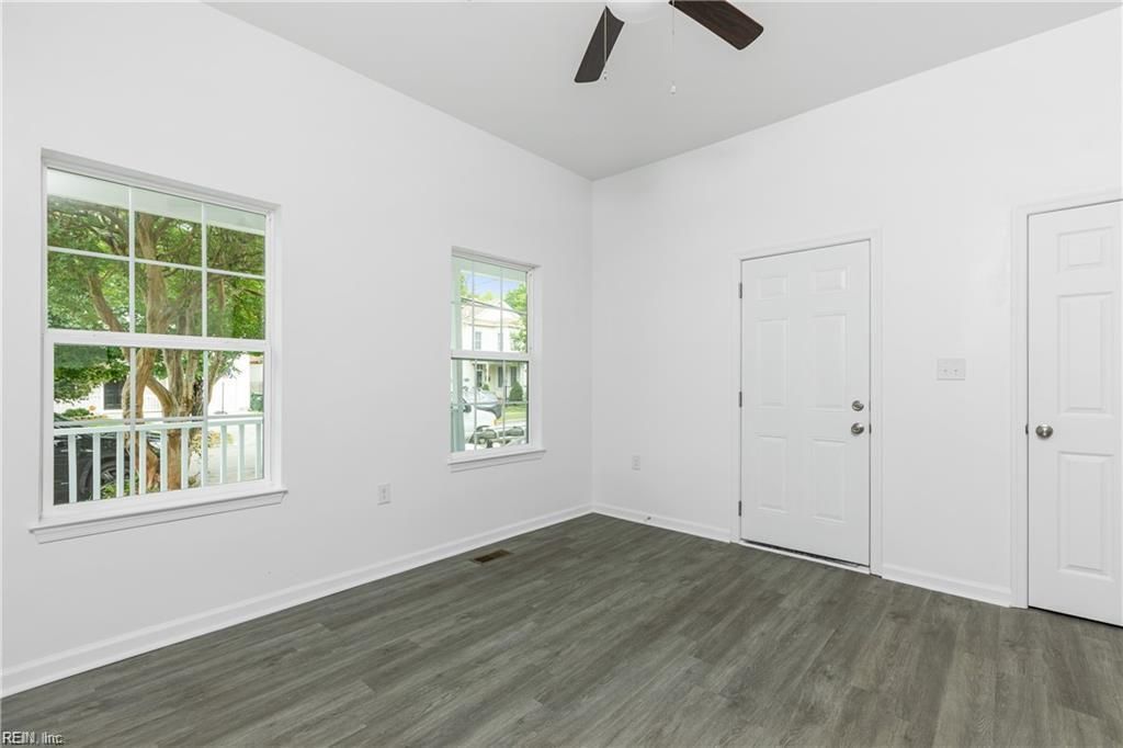 Photo of 1309 W 27th Street, Norfolk, VA 23508 (MLS # 10623378)