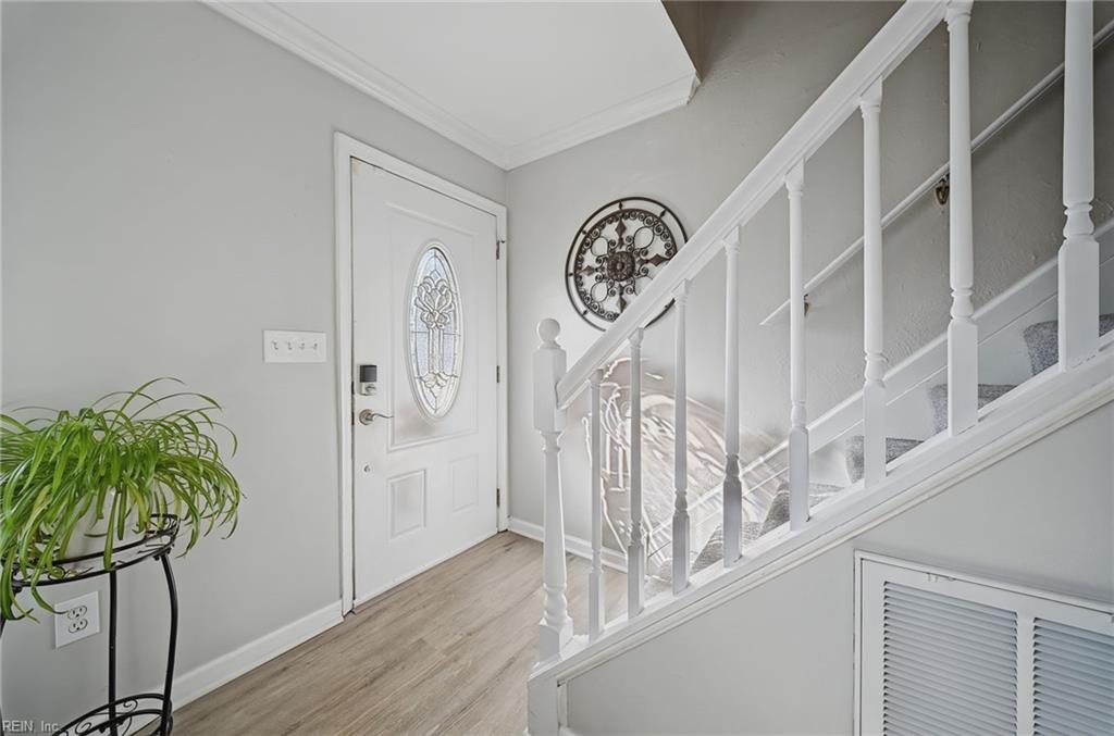 Photo of 848 Aragona Boulevard, Virginia Beach, VA 23455 (MLS # 10655914)