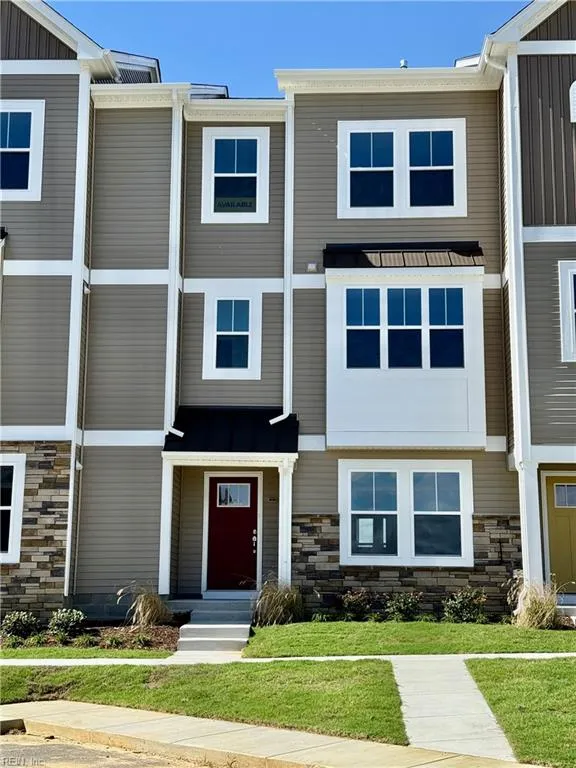 Suffolk, Virginia 23435, United States, 3 Bedrooms Bedrooms, ,4 BathroomsBathrooms,Residential,Active,224428