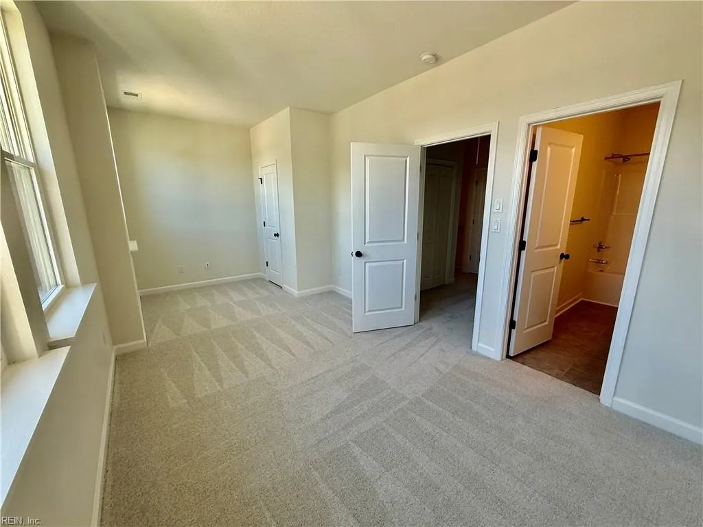 Suffolk, Virginia 23435, United States, 3 Bedrooms Bedrooms, ,4 BathroomsBathrooms,Residential,Active,224428