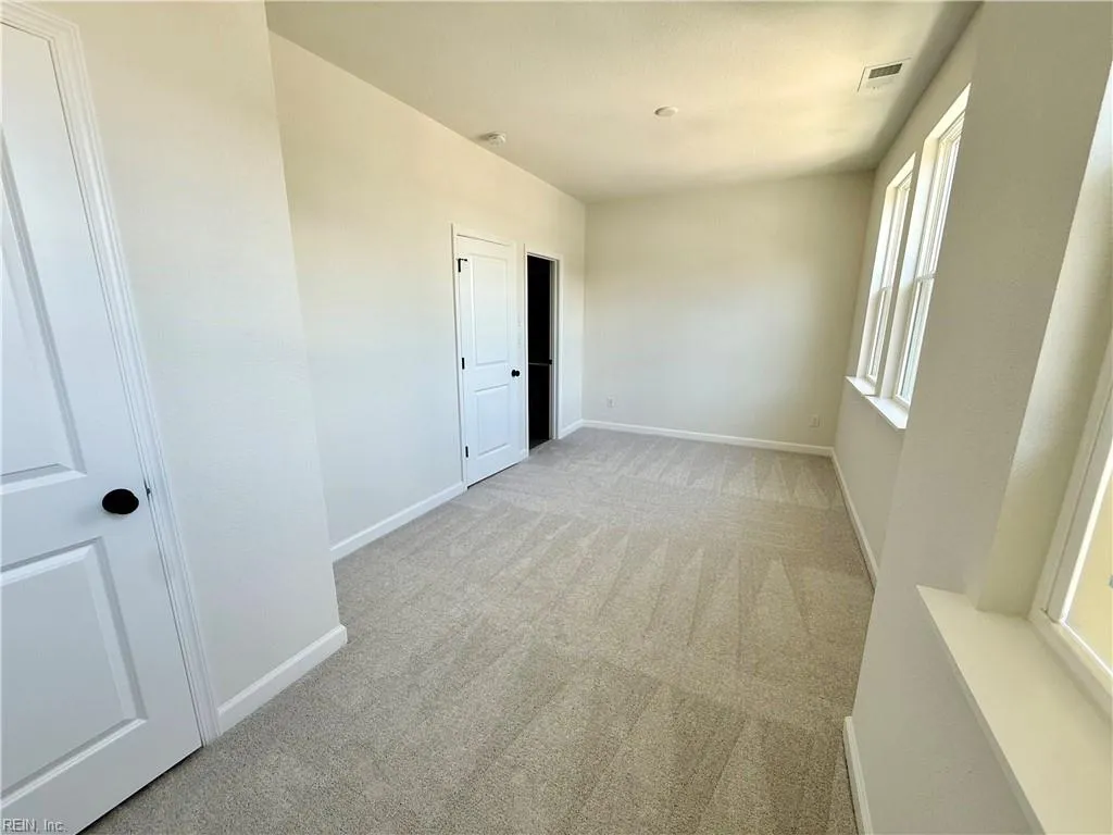 Suffolk, Virginia 23435, United States, 3 Bedrooms Bedrooms, ,4 BathroomsBathrooms,Residential,Active,224428