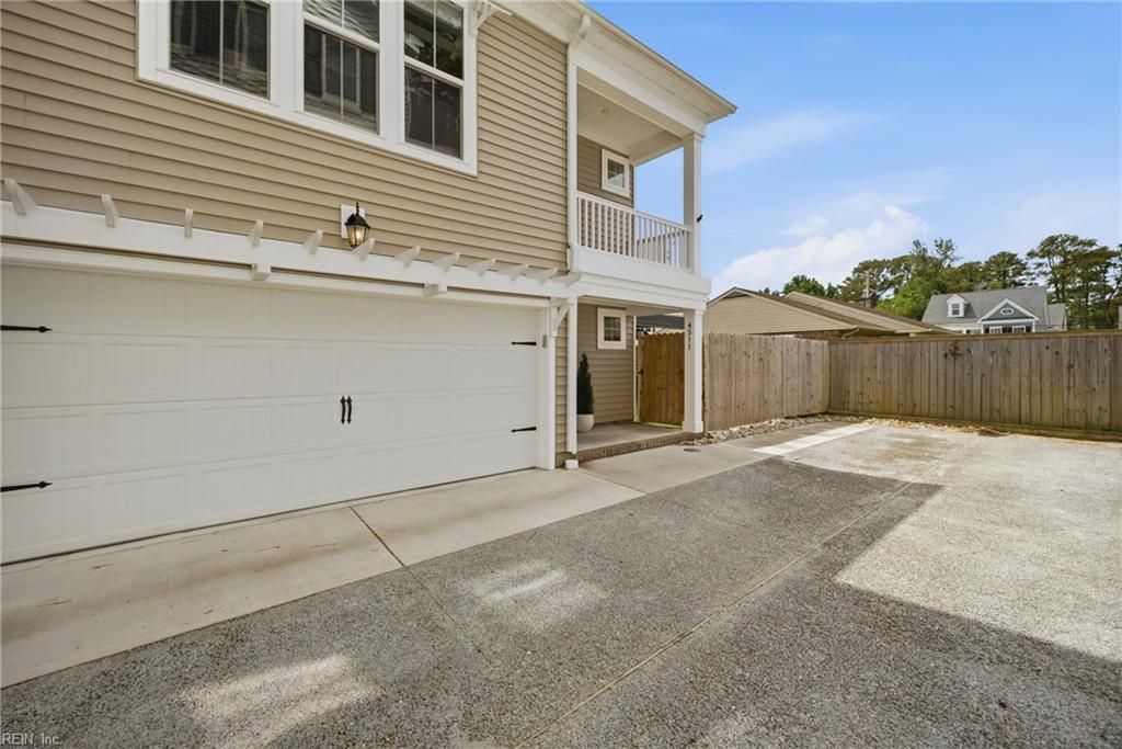 Photo of 4511 Lee Avenue, Virginia Beach, VA 23455 (MLS # 10637144)