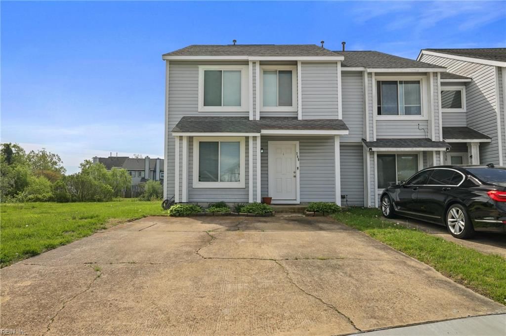 Photo of 740 Quesnel Drive, Virginia Beach, VA 23454 (MLS # 10628625)