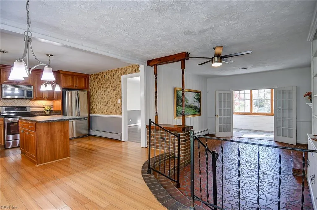 Virginia Beach, Virginia 23464, United States, 3 Bedrooms Bedrooms, ,2 BathroomsBathrooms,Residential,Active,243331