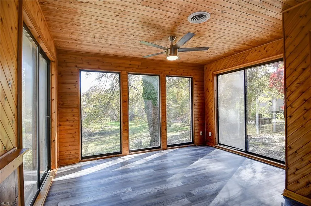 Virginia Beach, Virginia 23464, United States, 3 Bedrooms Bedrooms, ,2 BathroomsBathrooms,Residential,Active,243331