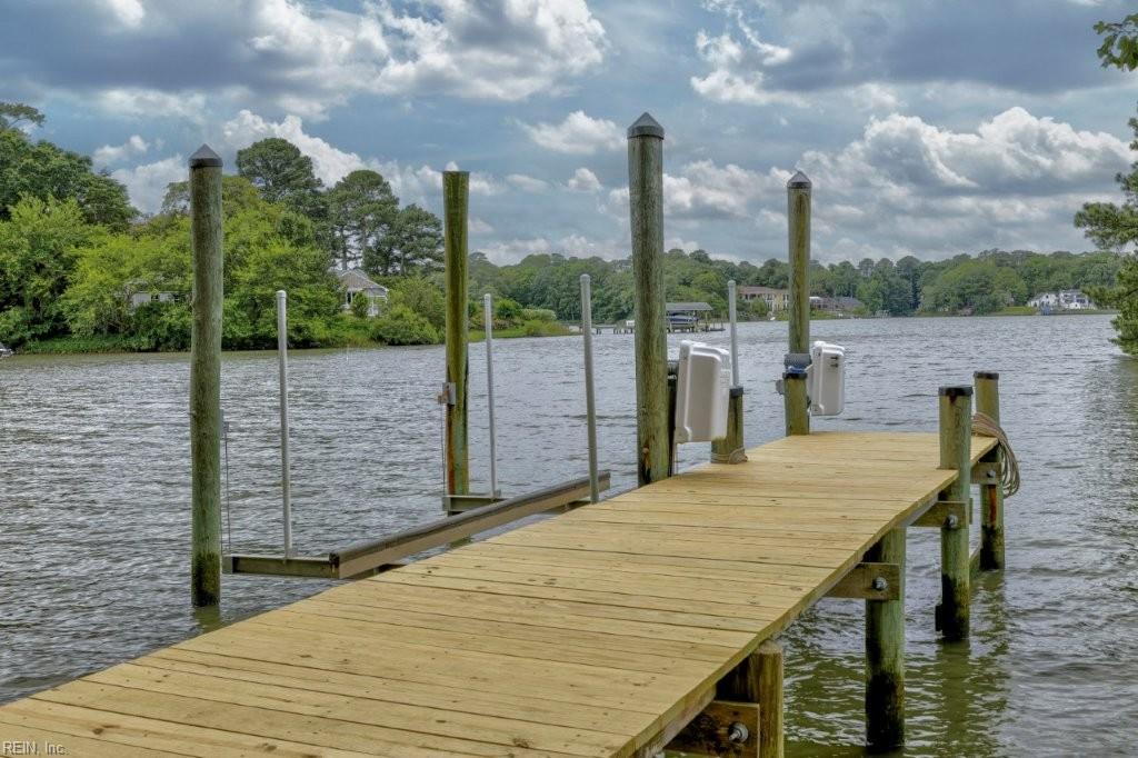 1405 Gravatt LN