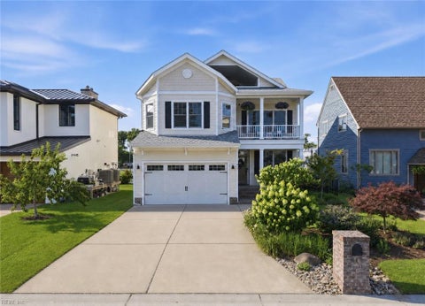 Photo of 617 Goldsboro Avenue, Virginia Beach, VA 23451 (MLS # 10642540)