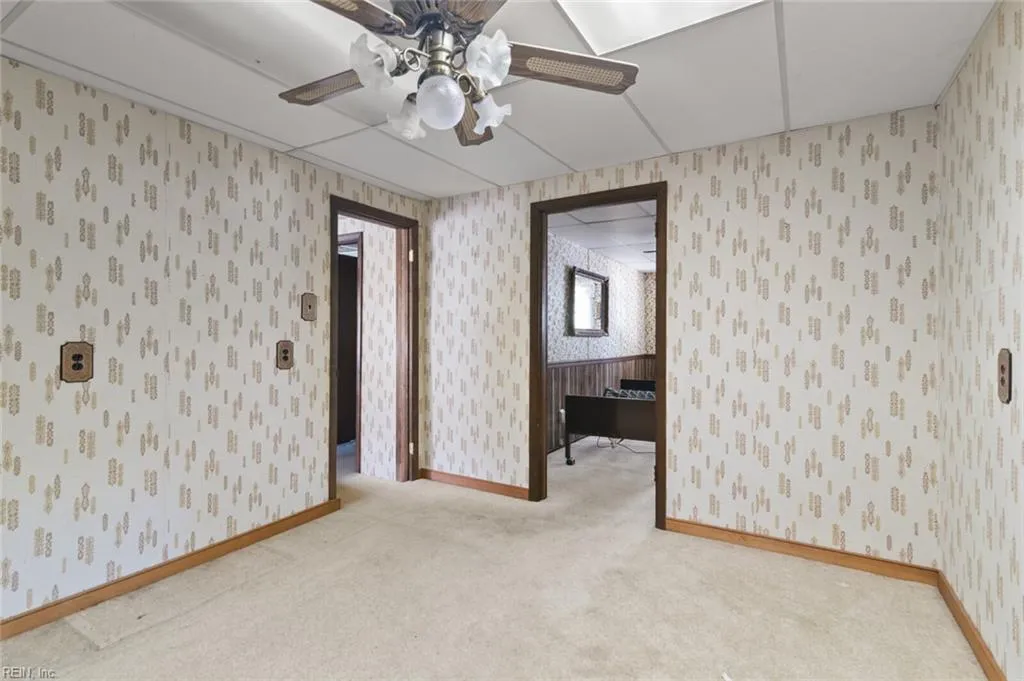 Newport News, Virginia 23605, United States, 3 Bedrooms Bedrooms, ,2 BathroomsBathrooms,Residential,Pending,215501
