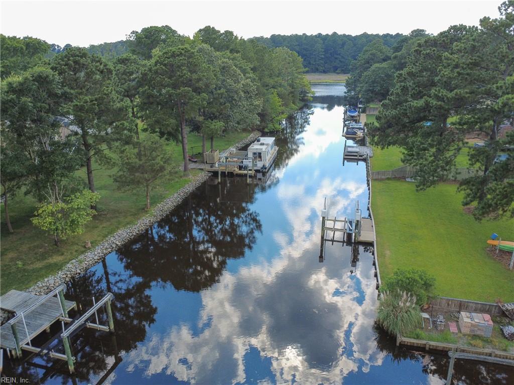 817 Falls Creek DR