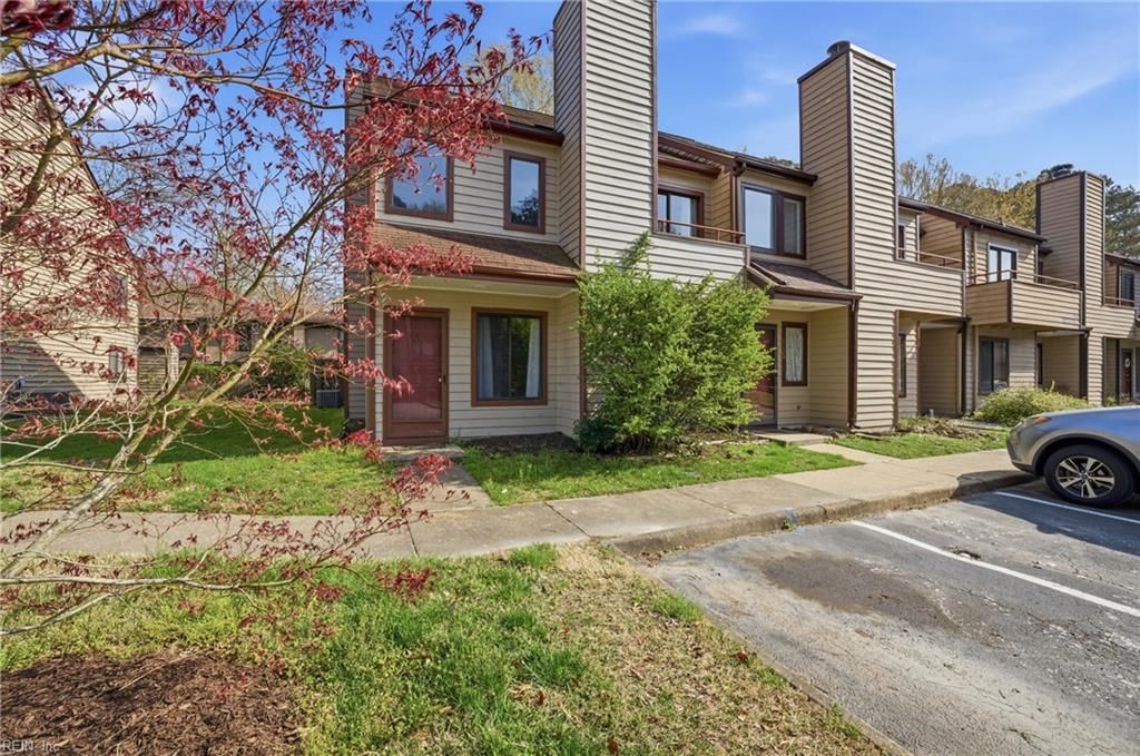 Photo of 1122 N Green Drive, Newport News, VA 23602 (MLS # 10627476)