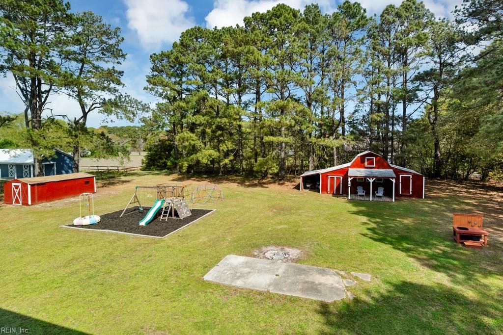 Photo of 5725 Fitztown Road, Virginia Beach, VA 23457 (MLS # 10628264)