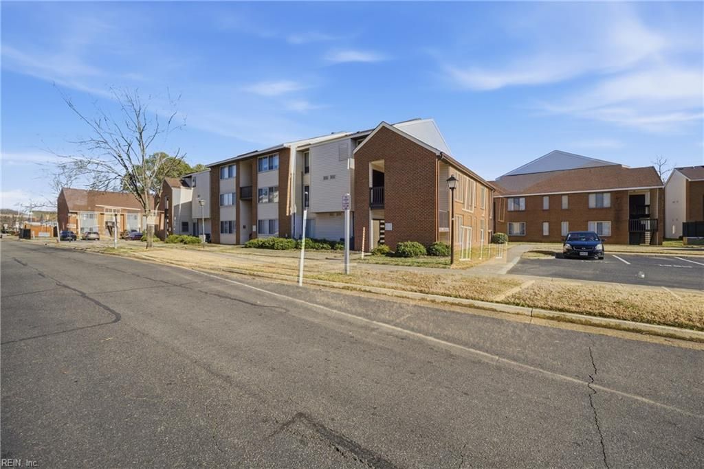 Photo of 109 Hampton Club Drive #3, Hampton, VA 23666 (MLS # 10613928)