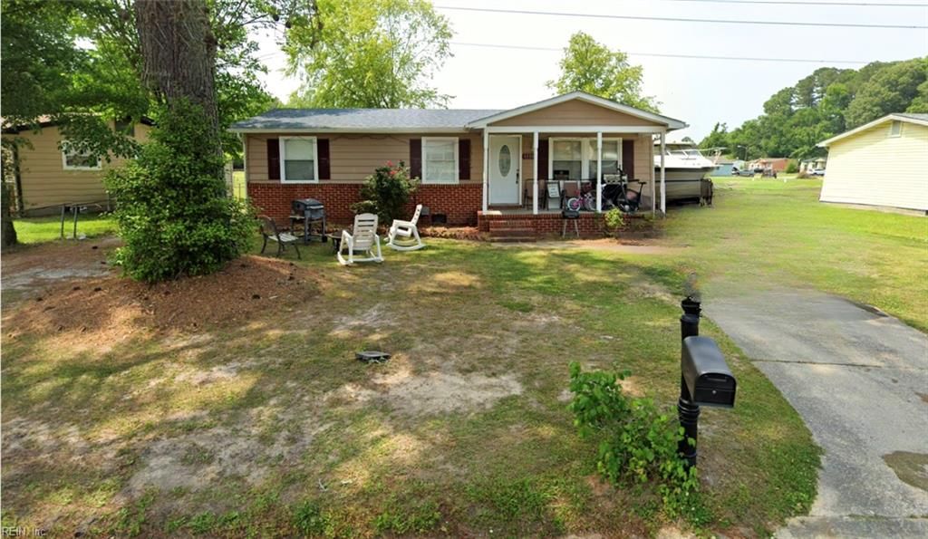 Photo of 1310 Shelton Court, Suffolk, VA 23434 (MLS # 10619312)