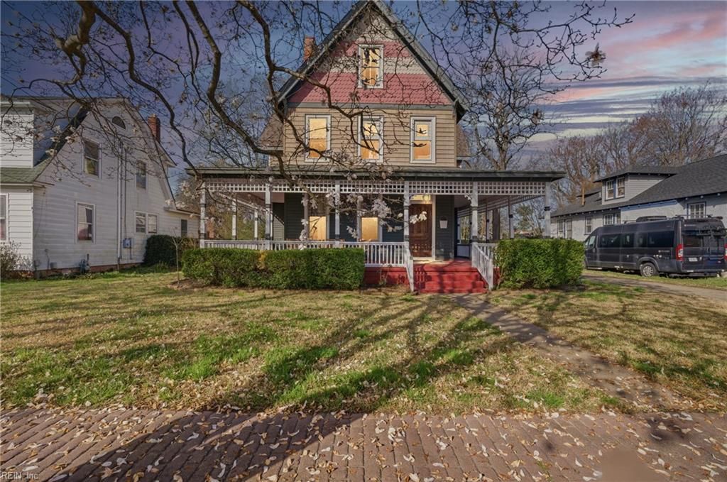 Photo of 1130 Chesapeake Avenue, Chesapeake, VA 23324 (MLS # 10624931)