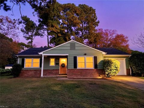 Photo of 508 Marlin Drive, Newport News, VA 23602 (MLS # 10609077)