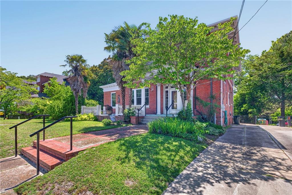 Photo of 4119 Columbus Avenue, Norfolk, VA 23504 (MLS # 10646395)