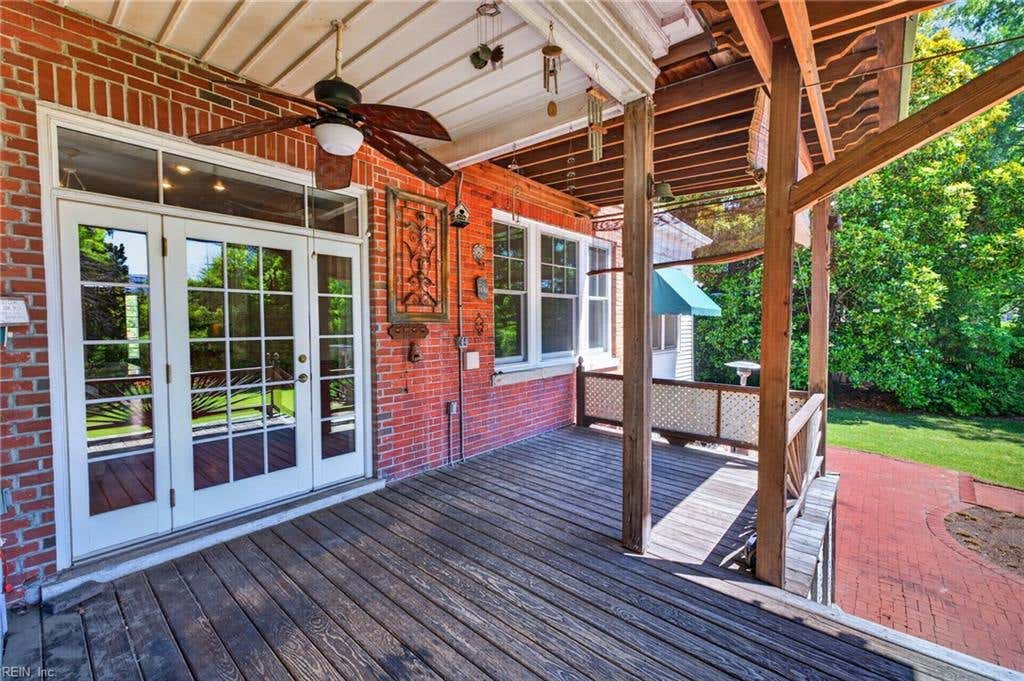 Photo of 4119 Columbus Avenue, Norfolk, VA 23504 (MLS # 10646395)