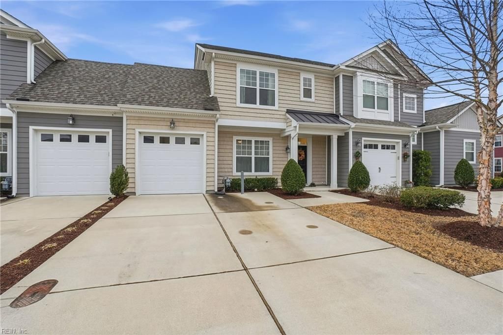 Photo of 467 Heartfield Drive, Chesapeake, VA 23322 (MLS # 10618246)