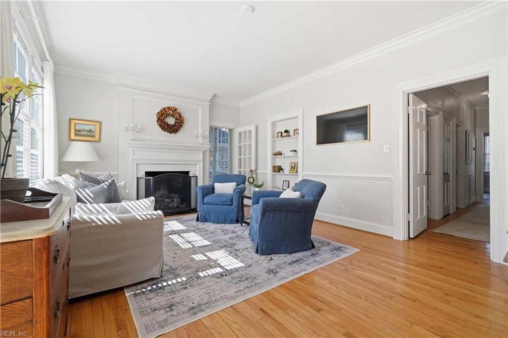 Photo of 320 Western Avenue, Suffolk, VA 23434 (MLS # 10624578)