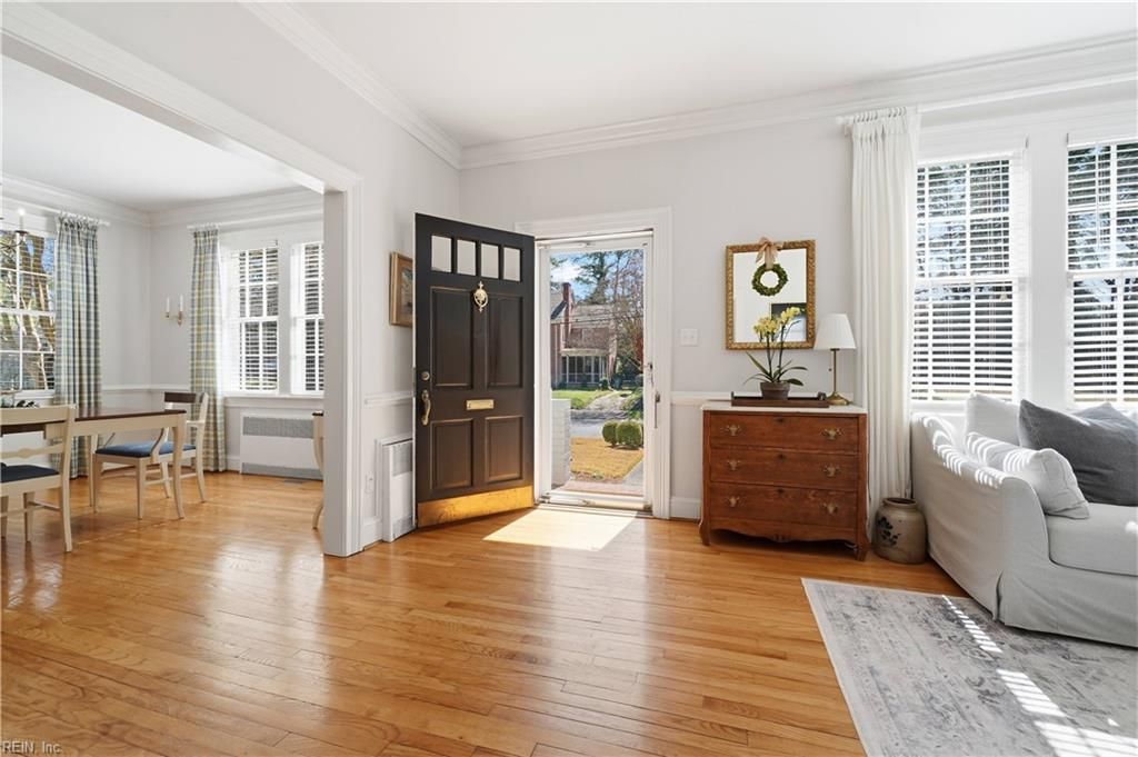 Photo of 320 Western Avenue, Suffolk, VA 23434 (MLS # 10624578)