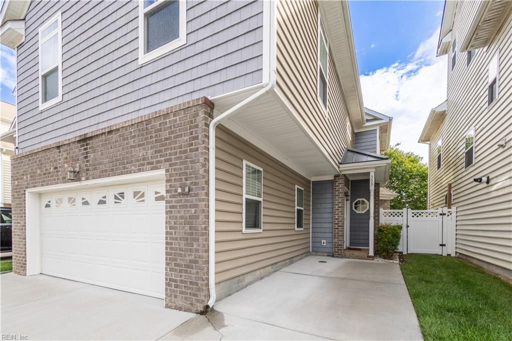 Photo of 333 Moate Circle, Virginia Beach, VA 23462 (MLS # 10636968)