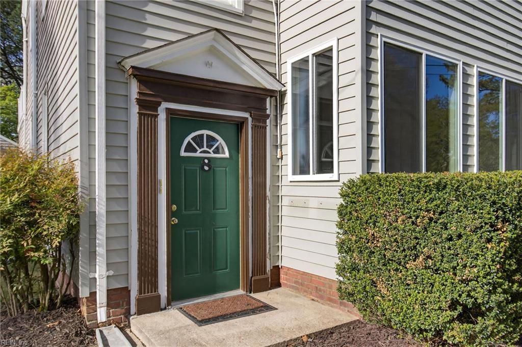 Photo of 8 Dahlgren Avenue, Portsmouth, VA 23702 (MLS # 10628959)