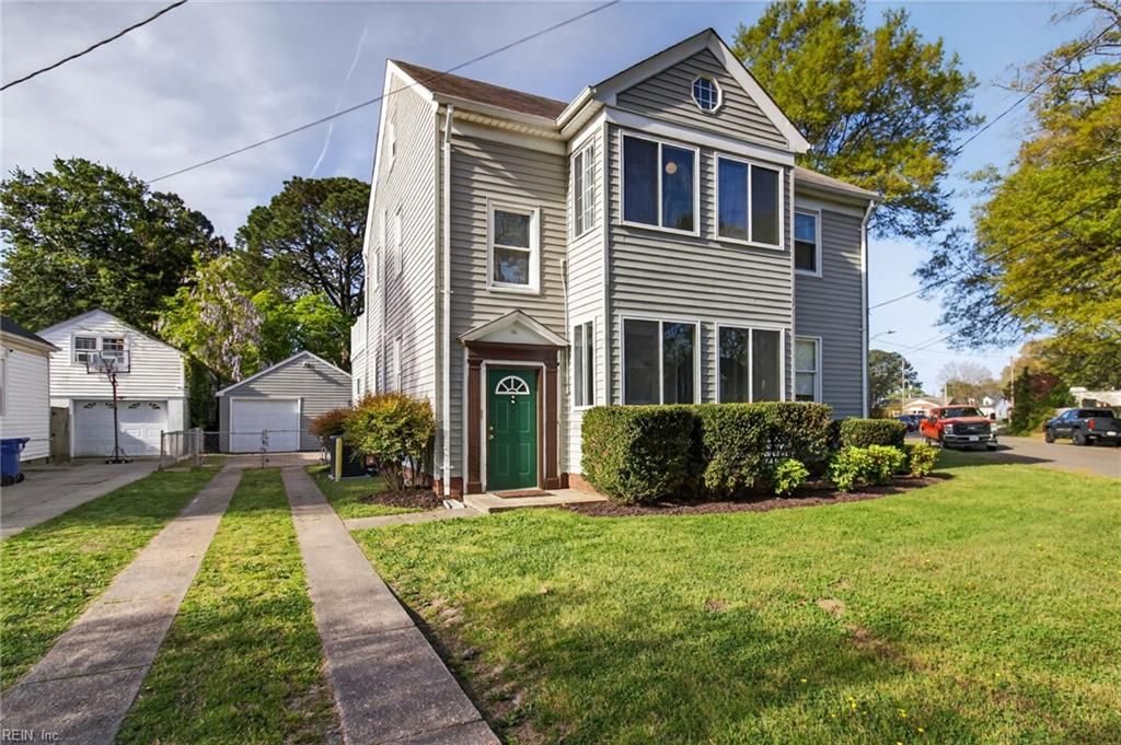 Photo of 8 Dahlgren Avenue, Portsmouth, VA 23702 (MLS # 10628959)