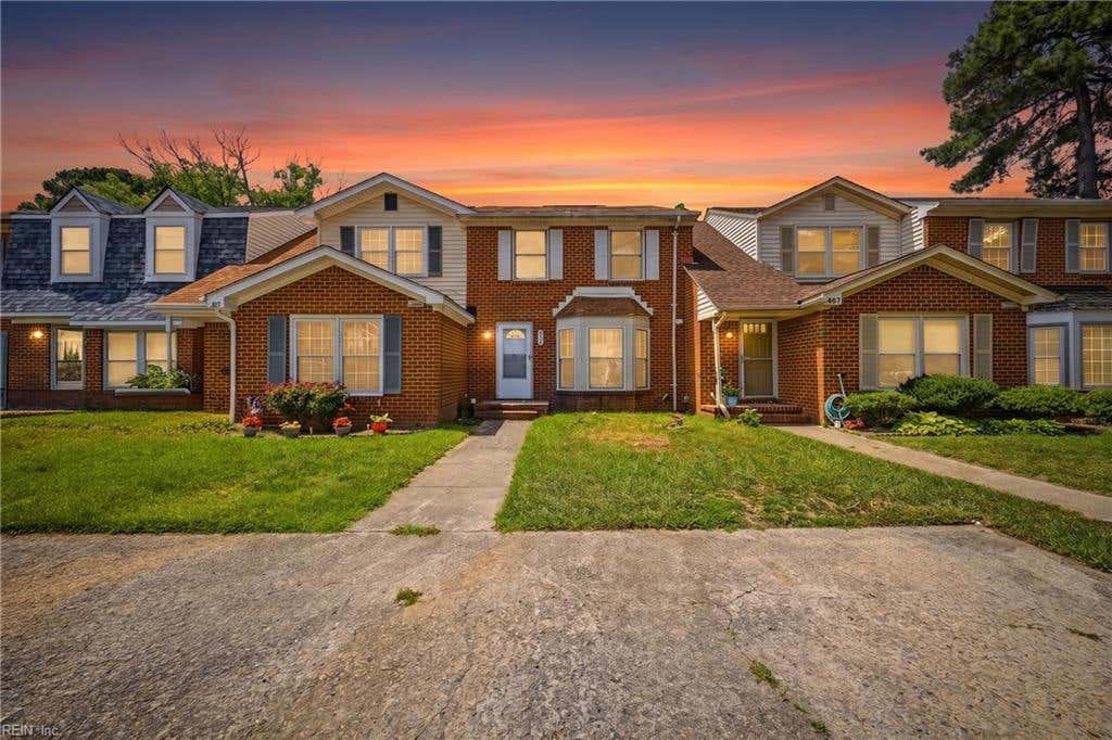 Photo of 465 Wayman Lane, Virginia Beach, VA 23454 (MLS # 10639056)