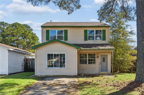 Photo of 3823 Peach Orchard Circle, Portsmouth, VA 23703 (MLS # 10659011)