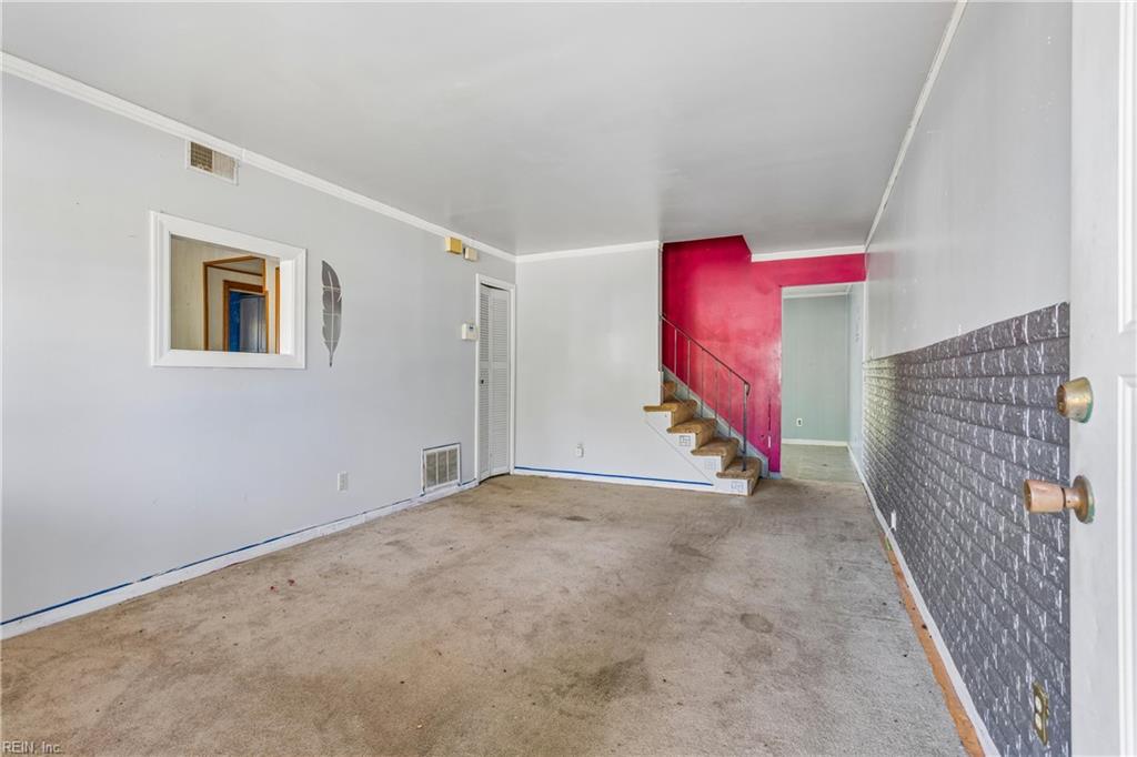 Photo of 3823 Peach Orchard Circle, Portsmouth, VA 23703 (MLS # 10659011)