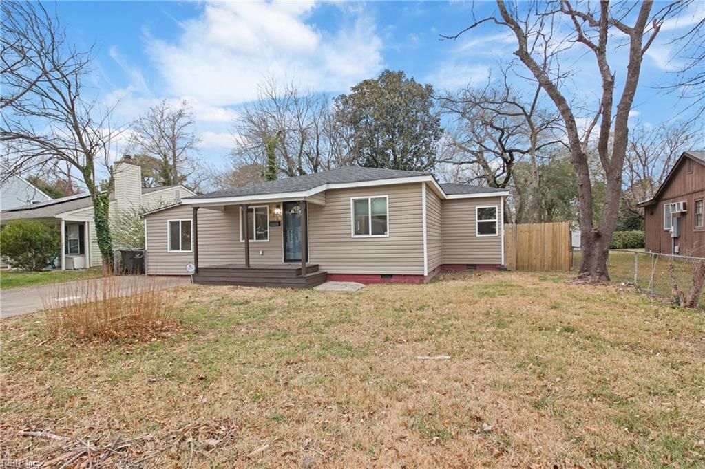 Photo of 536 Marchant Road, Norfolk, VA 23506 (MLS # 10615207)