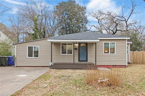 Photo of 536 Marchant Road, Norfolk, VA 23506 (MLS # 10615207)