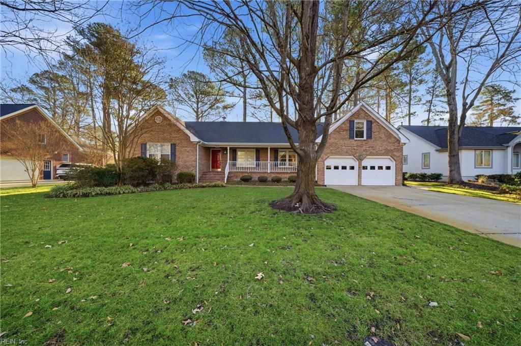 Photo of 960 Forest Lakes Drive, Chesapeake, VA 23322 (MLS # 10617596)