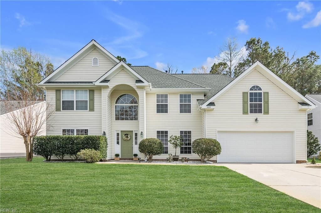 Photo of 3189 Barbour Drive, Virginia Beach, VA 23456 (MLS # 10626426)