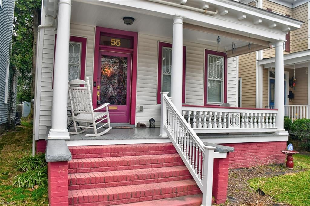 Photo of 55 Riverview Avenue, Portsmouth, VA 23704 (MLS # 10652665)