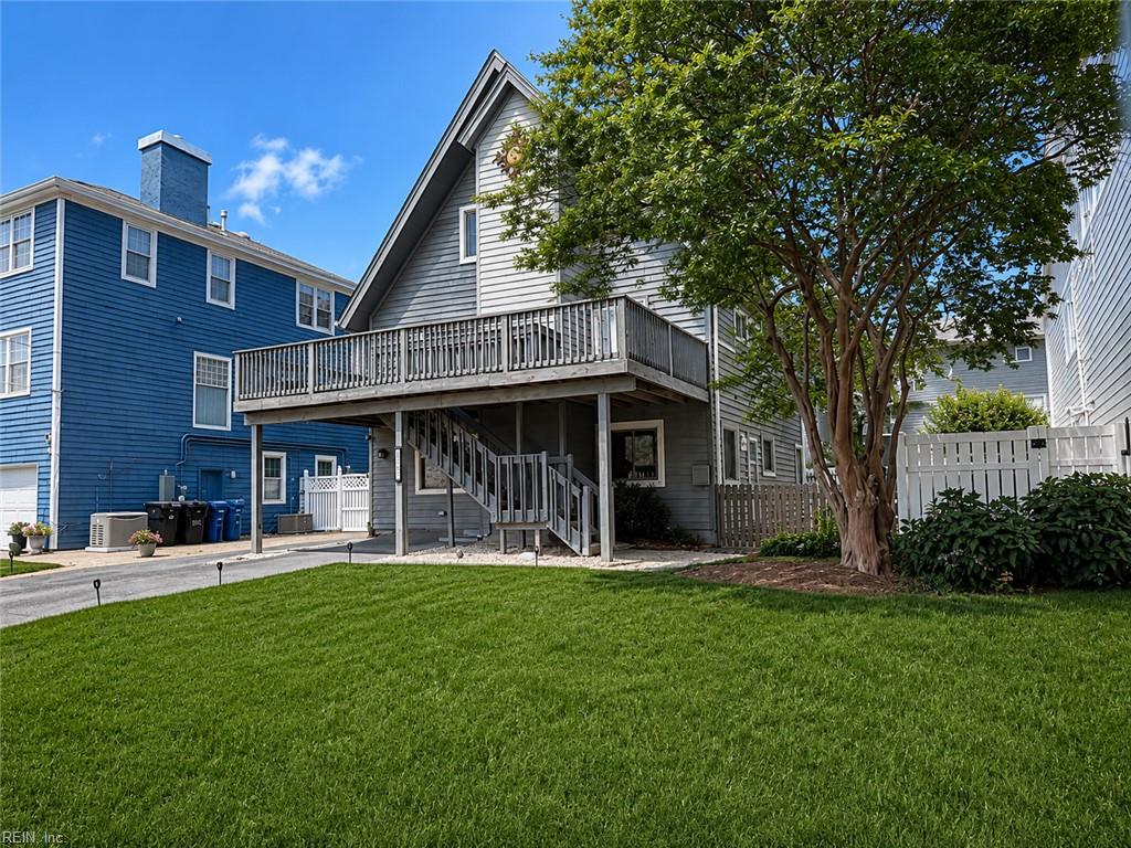 Photo of 628 Surfside Avenue, Virginia Beach, VA 23451 (MLS # 10638727)